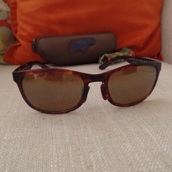 Maui Jim Accessories - Maui Jim Front Street Tortoise/HCL Bronze Lens